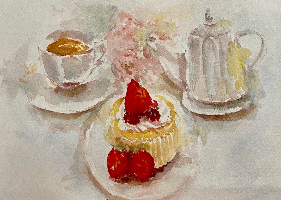 Strawberry Cupcake with Tea